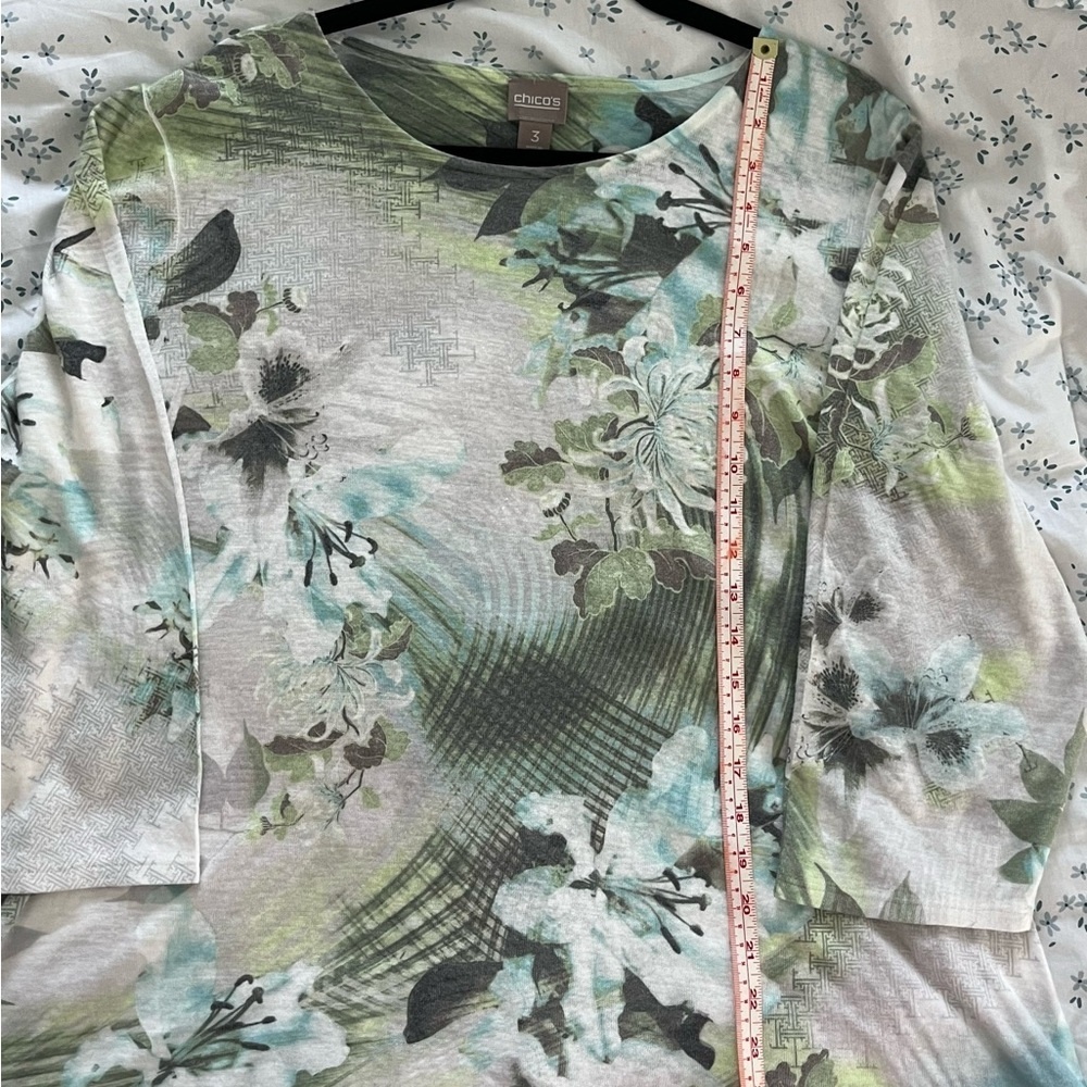 EUC‎ Chico's Green, White & Turquoise Graphic 3/4 Sleeve Fine Gauge Sweater, XL - Picture 12 of 14